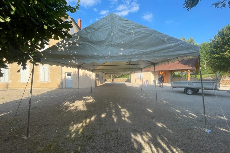 Location chapiteaux - événement associatif Location de chapiteaux pour événement associatif